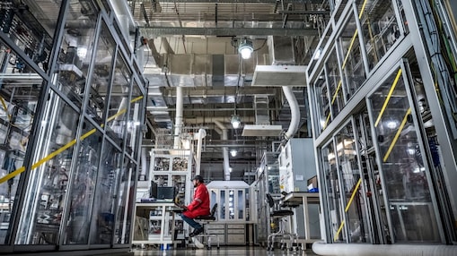 Shell Technology Centre, Bangalore. A Shell scientist working at computer Bangalore, India, 2018