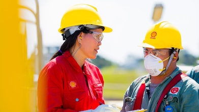 Shell Catalysts and Technologies employees