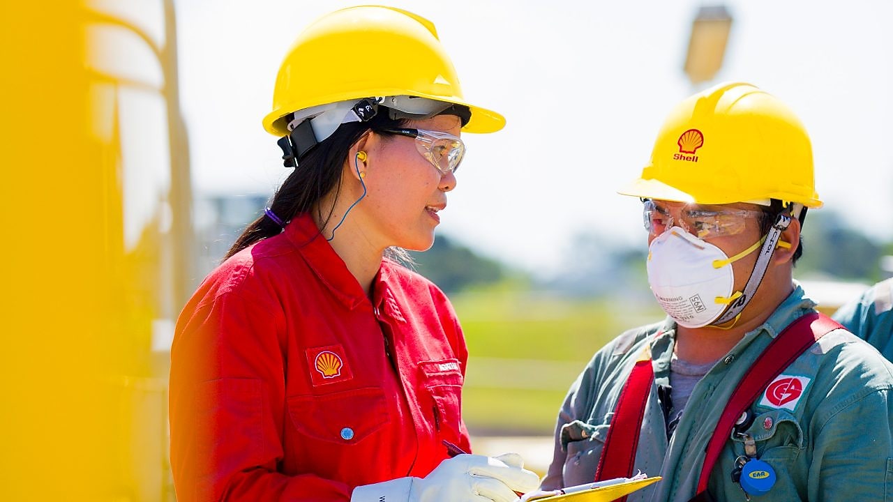 Shell Catalysts and Technologies employees
