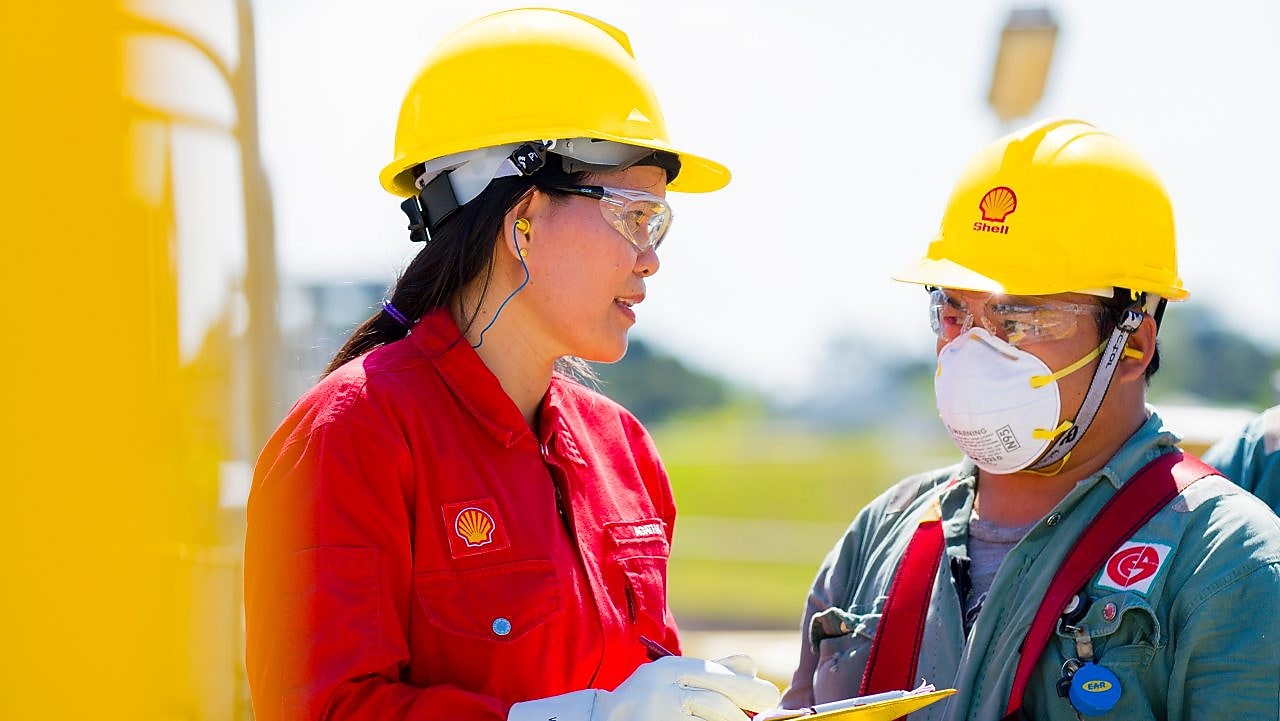 Shell Catalysts and Technologies employees