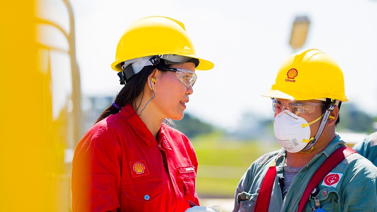 Shell Catalysts and Technologies employees