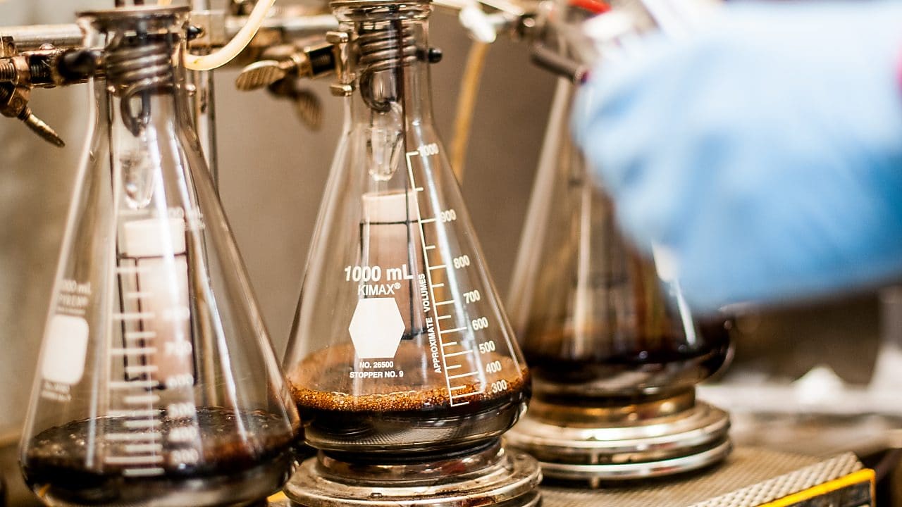 Amine gas treating scientists at Shell Scotford Refinery