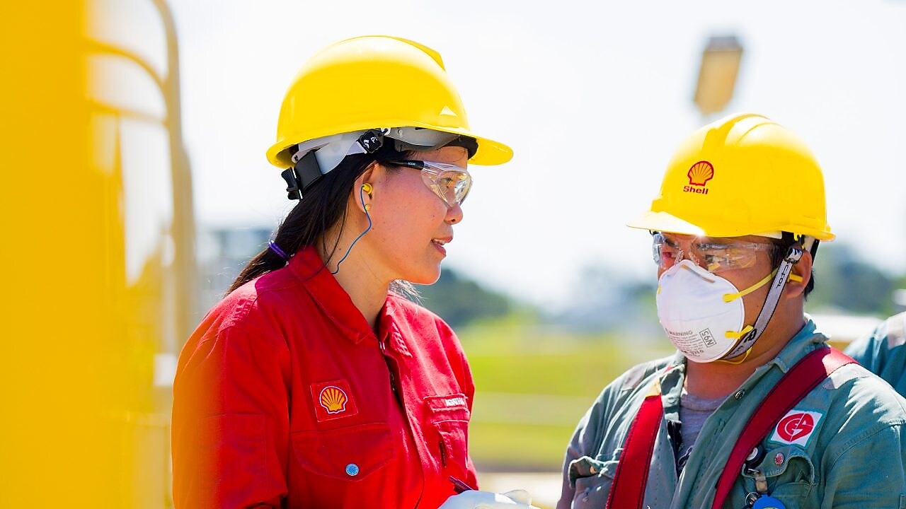 Shell Catalysts and Technologies employees