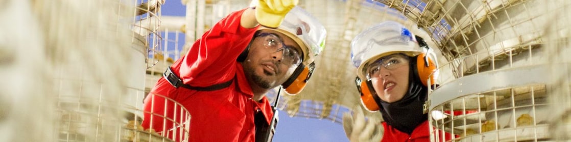 LPU 区夜景拍摄,壳牌(卡塔尔),2014 年 4 月