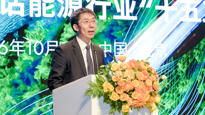图注：清华大学常务副校长曾嵘发表致辞