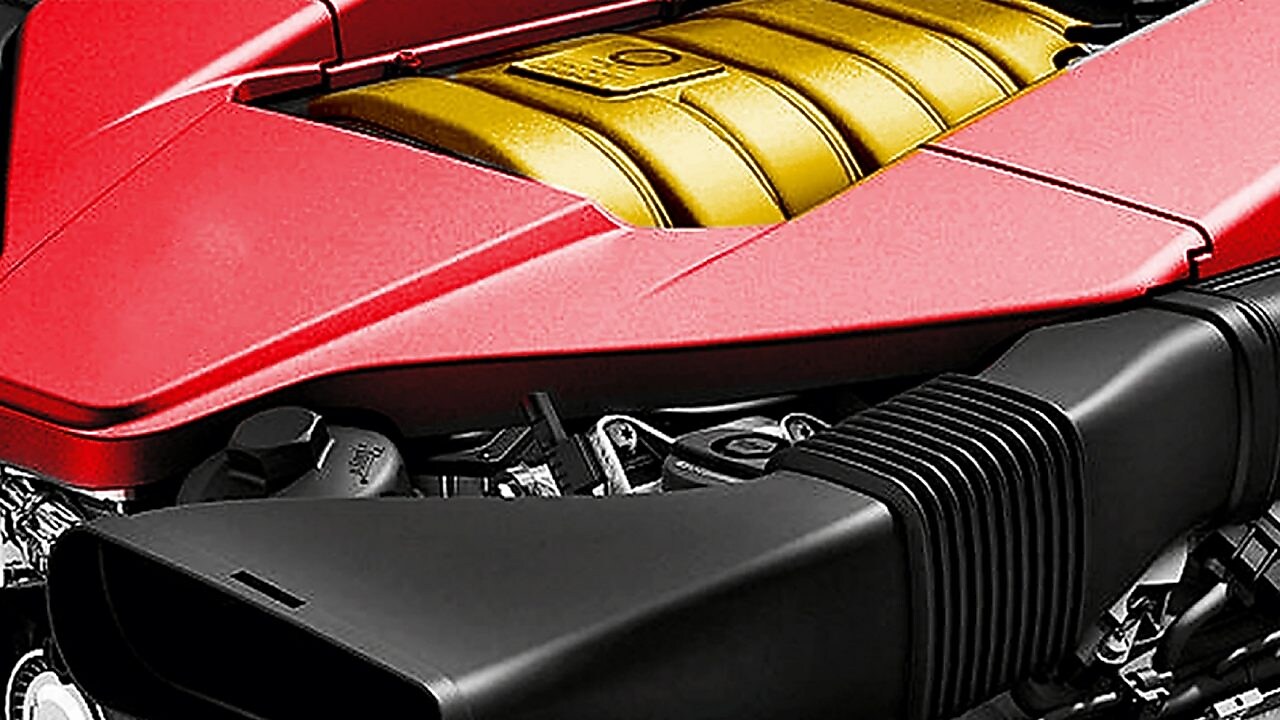 镶有红边的金色发动机