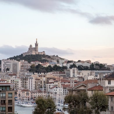 法国最大的海港城市马赛的怡人风光。