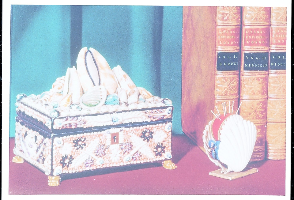 维多利亚时期贝壳首饰盒
