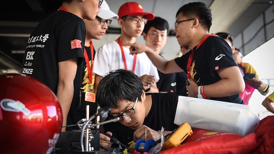 2019年“壳牌汽车环保马拉松”中国挑战赛学生赛前准备